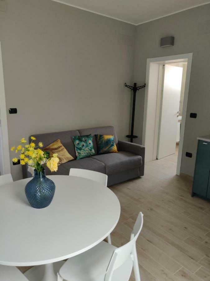 Dimora Dei Cento Apartment Пескара Екстериор снимка